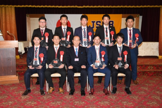 当院野球部から史上最多の6選手がベストナインに選出されました。